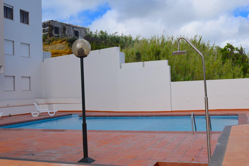 Beach Front House Ponta Delgada Exteriör bild